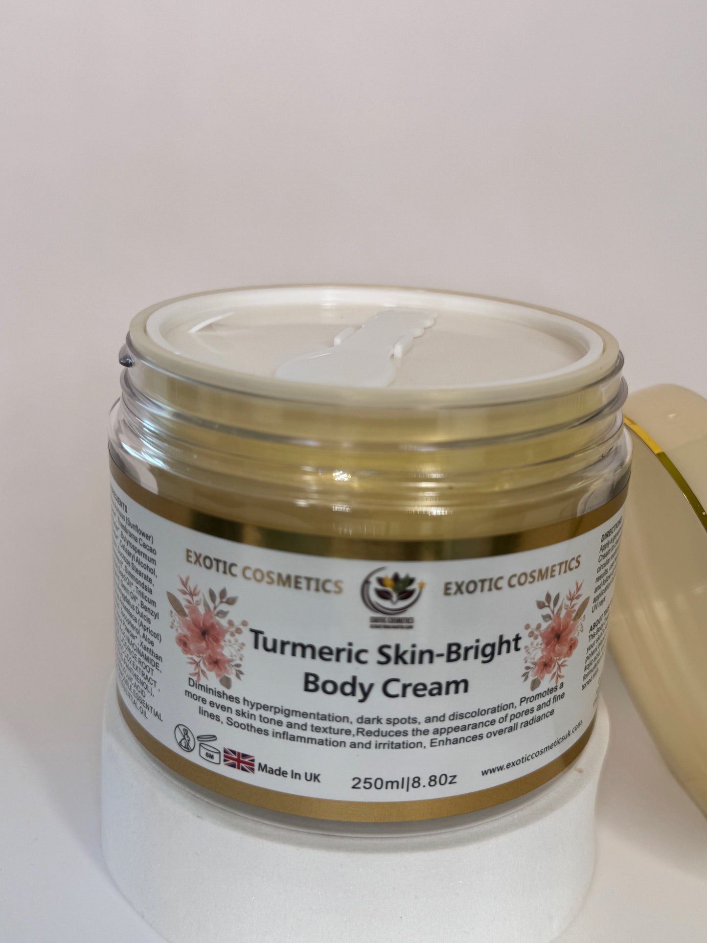 Turmeric Skin-Bright Body Cream With Alpha Arbtin For Skin Brightening