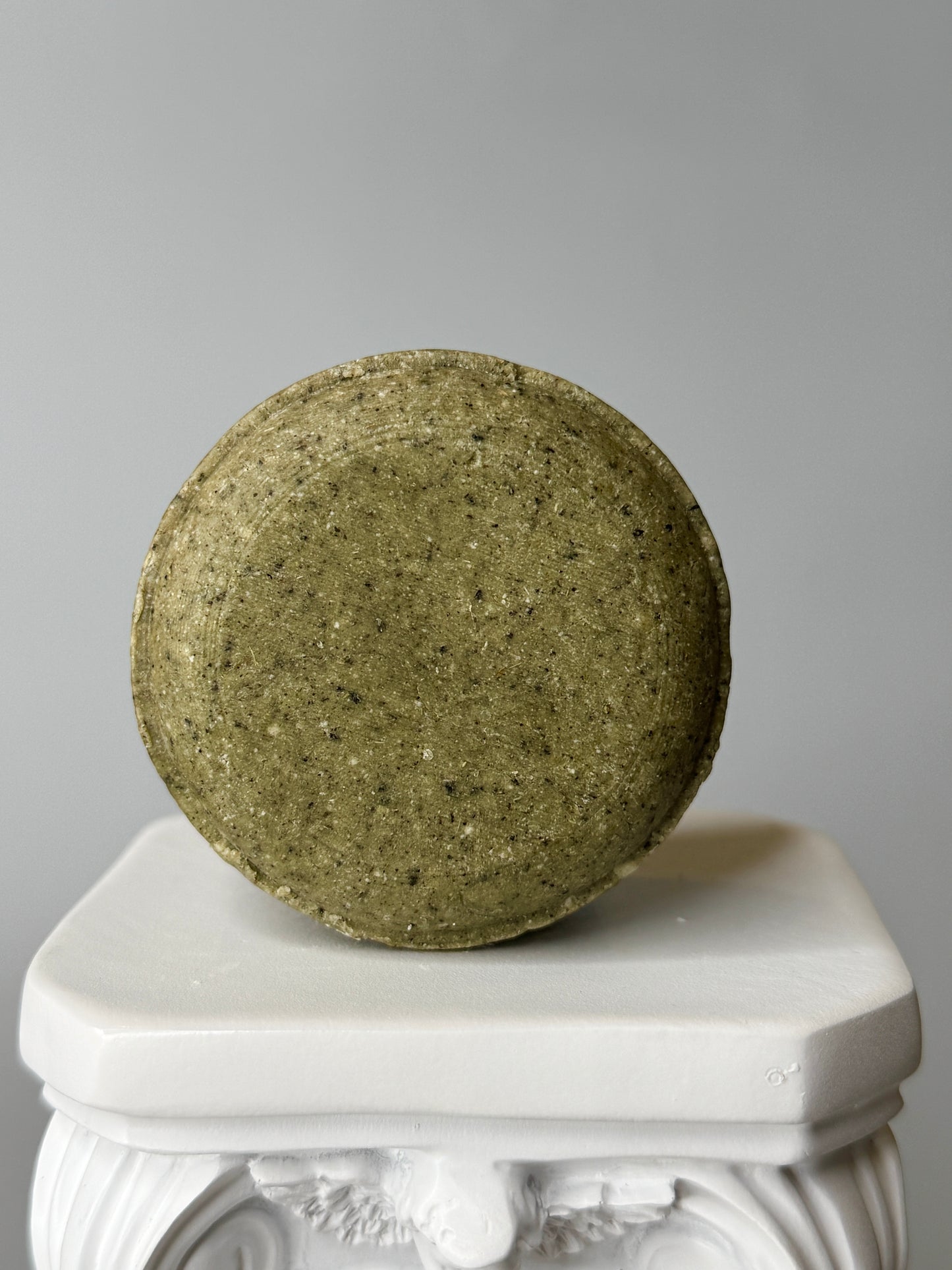 Root Ritual Herbal Shampoo Bar with Shikakai Neem Amla Nettle & Cocoa Butter Natural Silicone Sulphate Free Haircare Growth Cleansing Nourishing Handmade in the UK