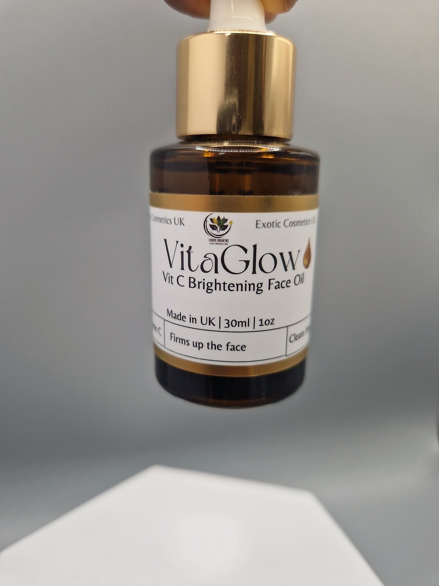 VitaGlow Face Brightening Oil with Vitamin C Glowing Face Hyperpigmentation Acne Face Oil