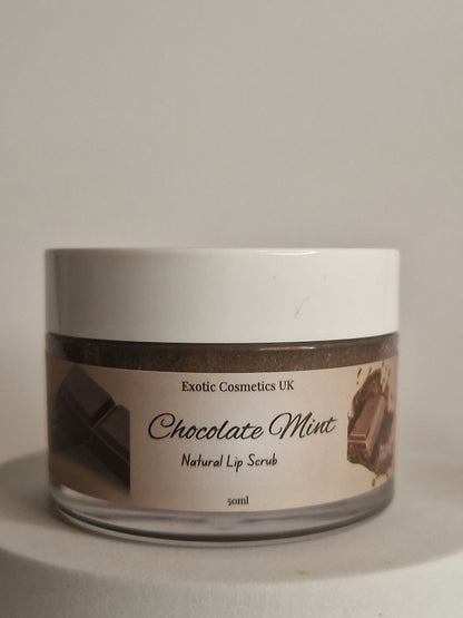 Chocolate Mint flavoured lip scrub for radiant smooth and soft lips exfoliating