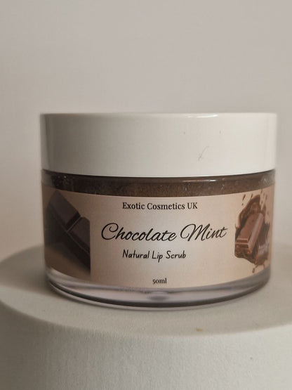Chocolate Mint flavoured lip scrub for radiant smooth and soft lips exfoliating