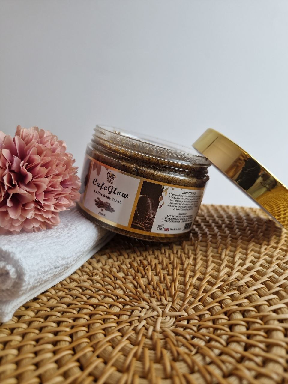 CAFEGLOW COFFEE  BODY SCRUB FOR CELLULITE ANTI AGING SKIN TIGHTENING BEAUTY